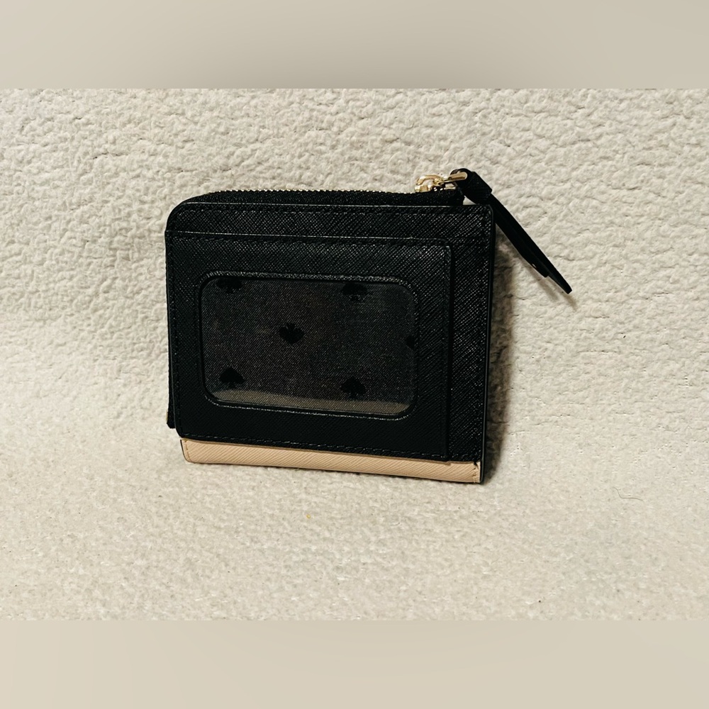 Kate Spade Compact Wallet - Picture 3 of 9